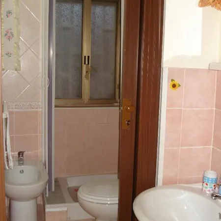 לינה וארוחת בוקר Angel's House קטאניה