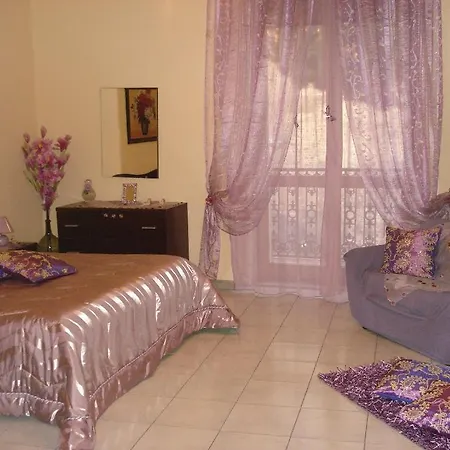 לינה וארוחת בוקר Angel's House